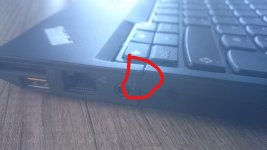 x230_Riss.jpg x230_Riss.jpg