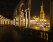 231029_Plaza de Espana IV_Matt Rimkus.jpg