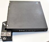 T60 2007 gedockt links.jpg