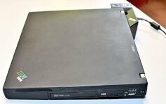 T60 2007 gedockt rechts.jpg