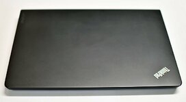 Thinkpad 13 Gen 2 geschlossen.jpg