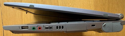 Vaio-rechts.jpeg