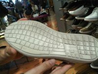 570-800--.keyboard_sneaker.jpg