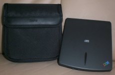 ibm_usb_cdrom_1.jpg