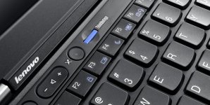 ThinkPad-X230-Laptop-PC-Close-up-Keyboard-View-5L-940x475.jpg