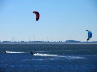 Kite_Surfer_Wangerooge.jpg