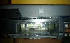 Festplattenschacht X31.jpg Festplattenschacht X31.jpg
