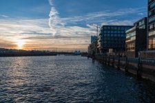 Hamburg Hafen-3.jpg