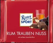 ritter_sport_100g_rumtraubennuss.jpg